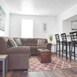Perfect Mount Washington Walkable W Parking Apartment